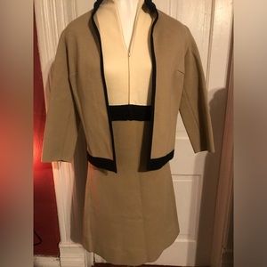 Vtg. 2 pc. Formal dress by: Banff LTD knits in fashion. Size: 8 Made in Italy.